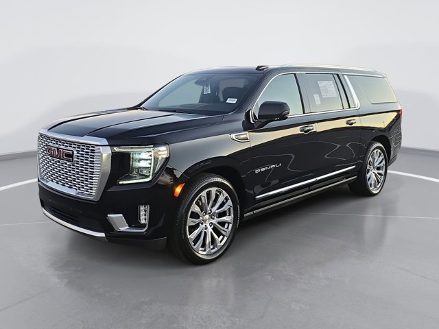 Used 2023 GMC Yukon XL Denali w/ Max Trailering Package image 7