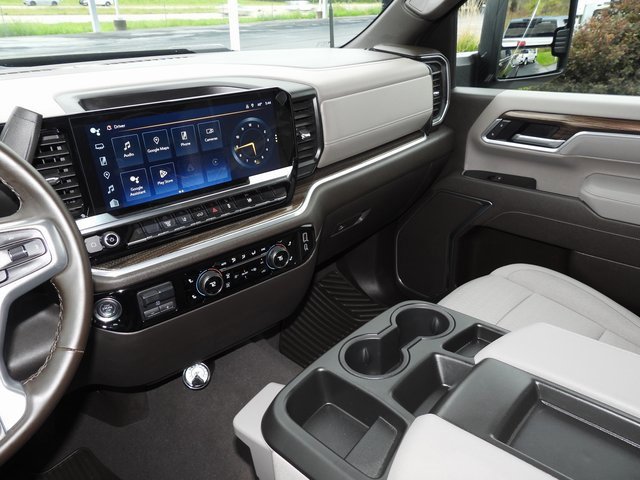 Used 2025 Chevrolet Silverado 2500 LT image 39