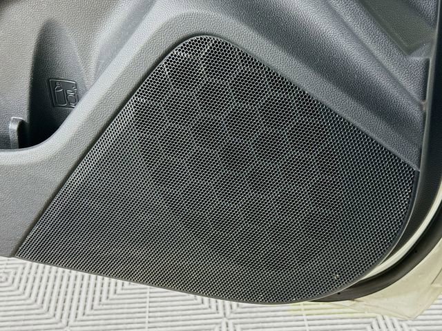 Used 2020 Subaru Crosstrek 2.0i Premium w/ Moonroof Package 2 image 21