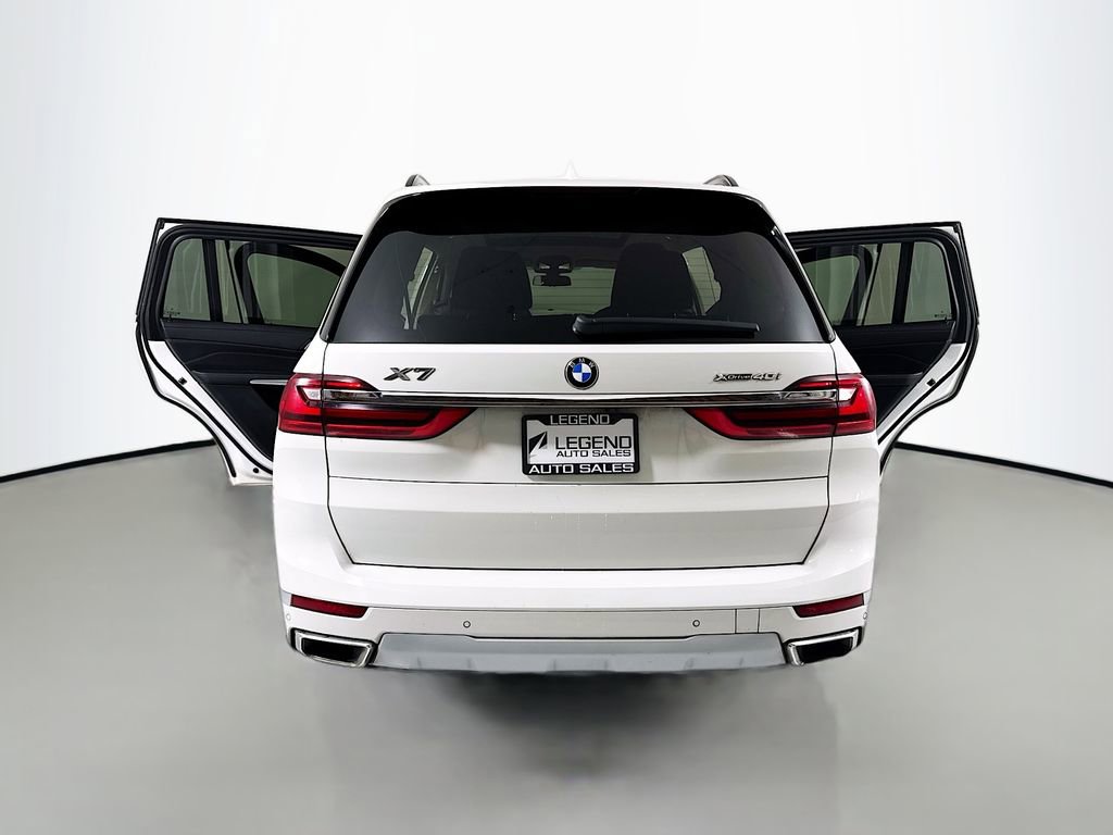 Used 2022 BMW X7 xDrive40i w/ Executive Package image 27