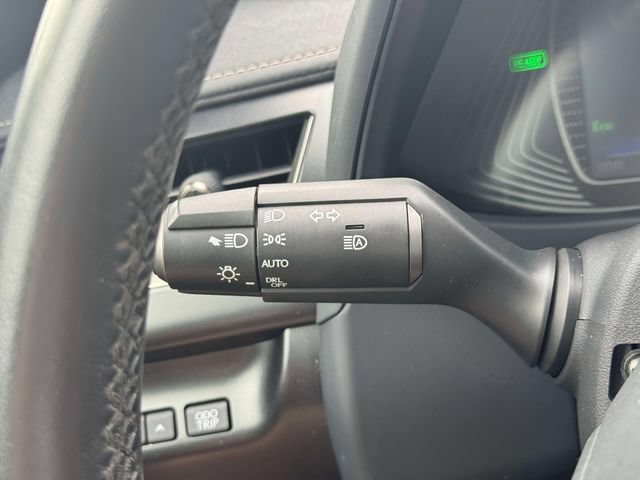 Certified 2023 Lexus UX 250h AWD w/ Accessory Package (Z2) image 29