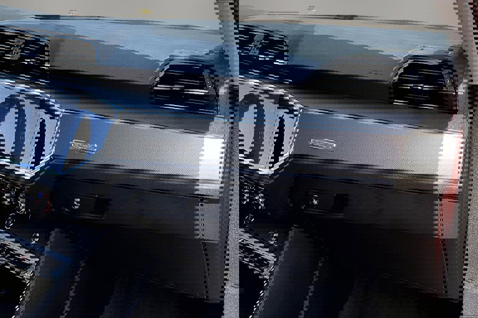 Used 2024 Audi Q3 2.0T Premium image 26