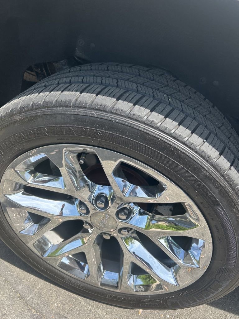 Used 2019 GMC Yukon Denali w/ Denali Ultimate Package image 5