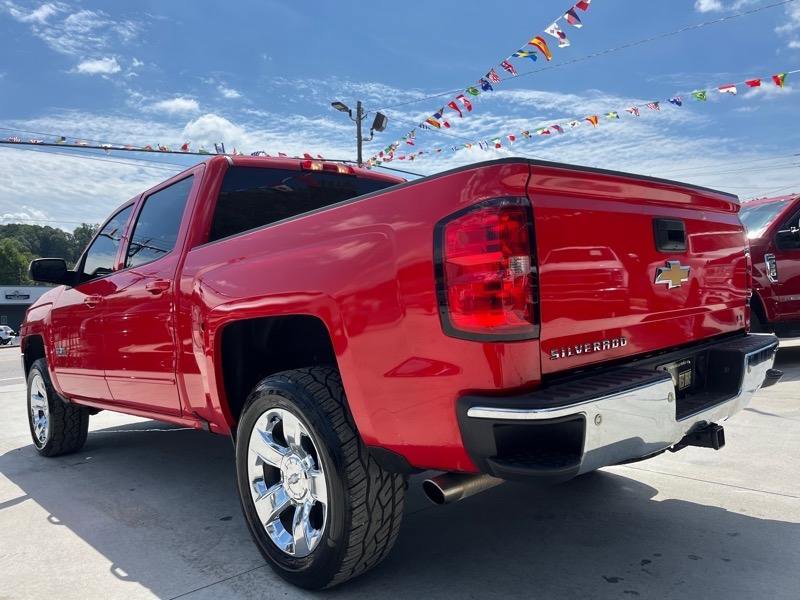 Used 2018 Chevrolet Silverado 1500 LT w/ Texas Edition RWD image 5