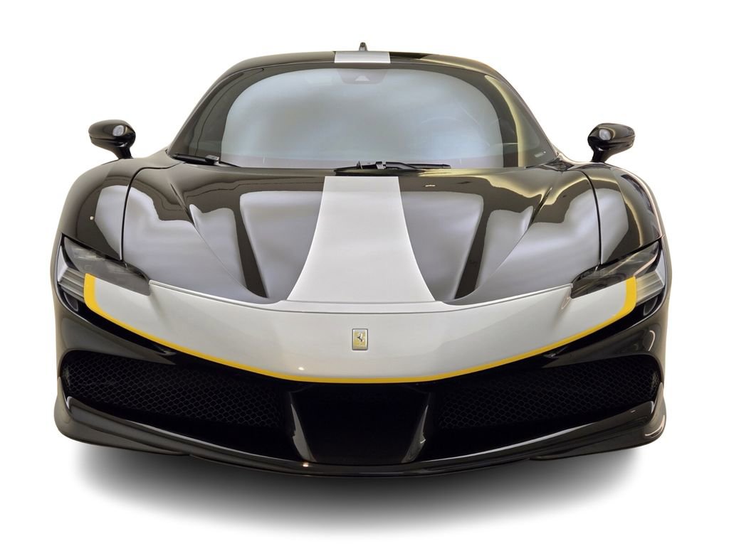 Used 2022 Ferrari SF90 Stradale image 2