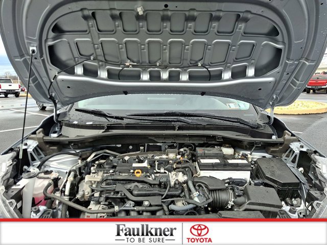 Certified 2025 Toyota Corolla Cross LE image 27