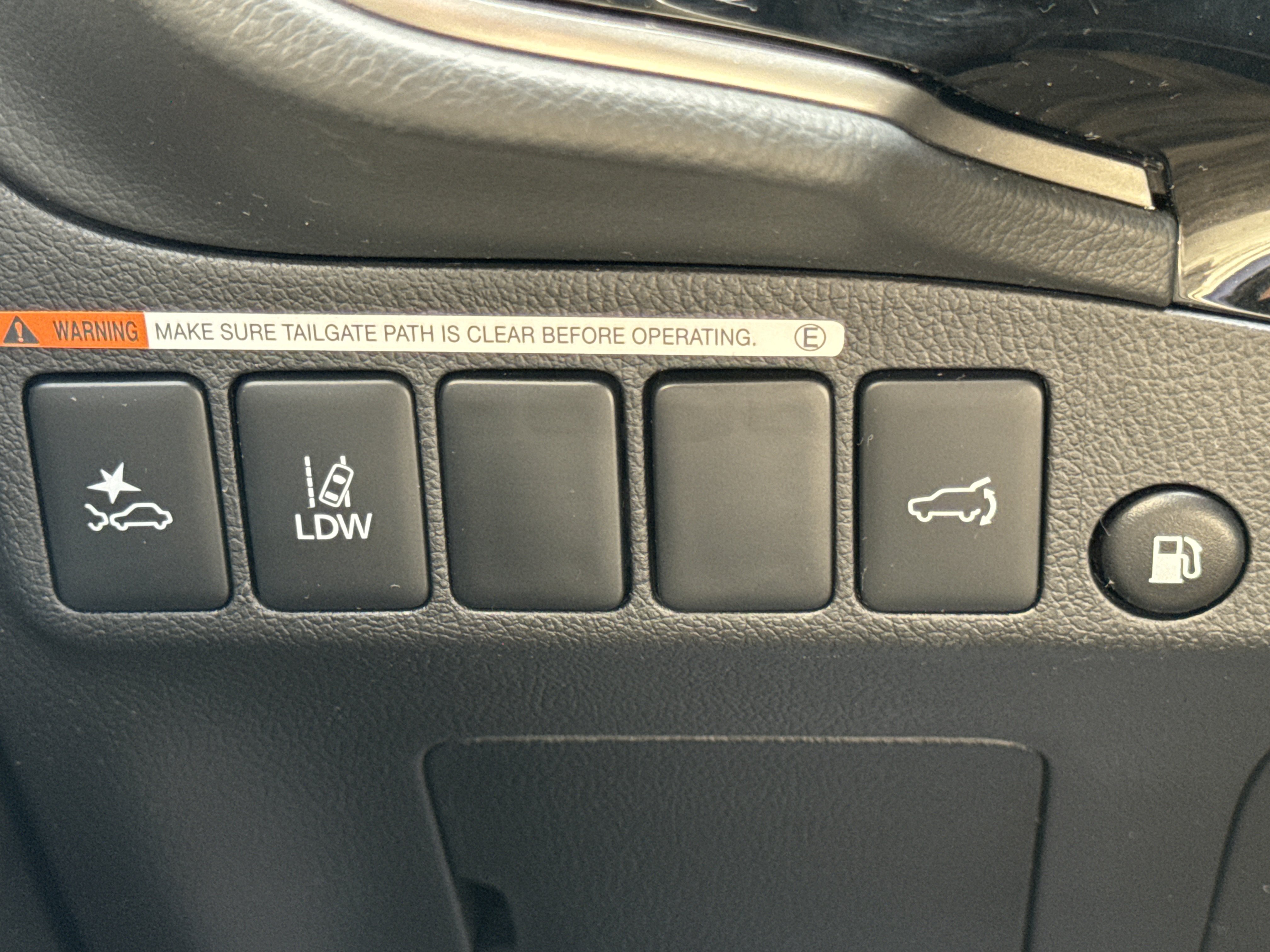 Used 2022 Mitsubishi Outlander SEL AWD/4WD image 22