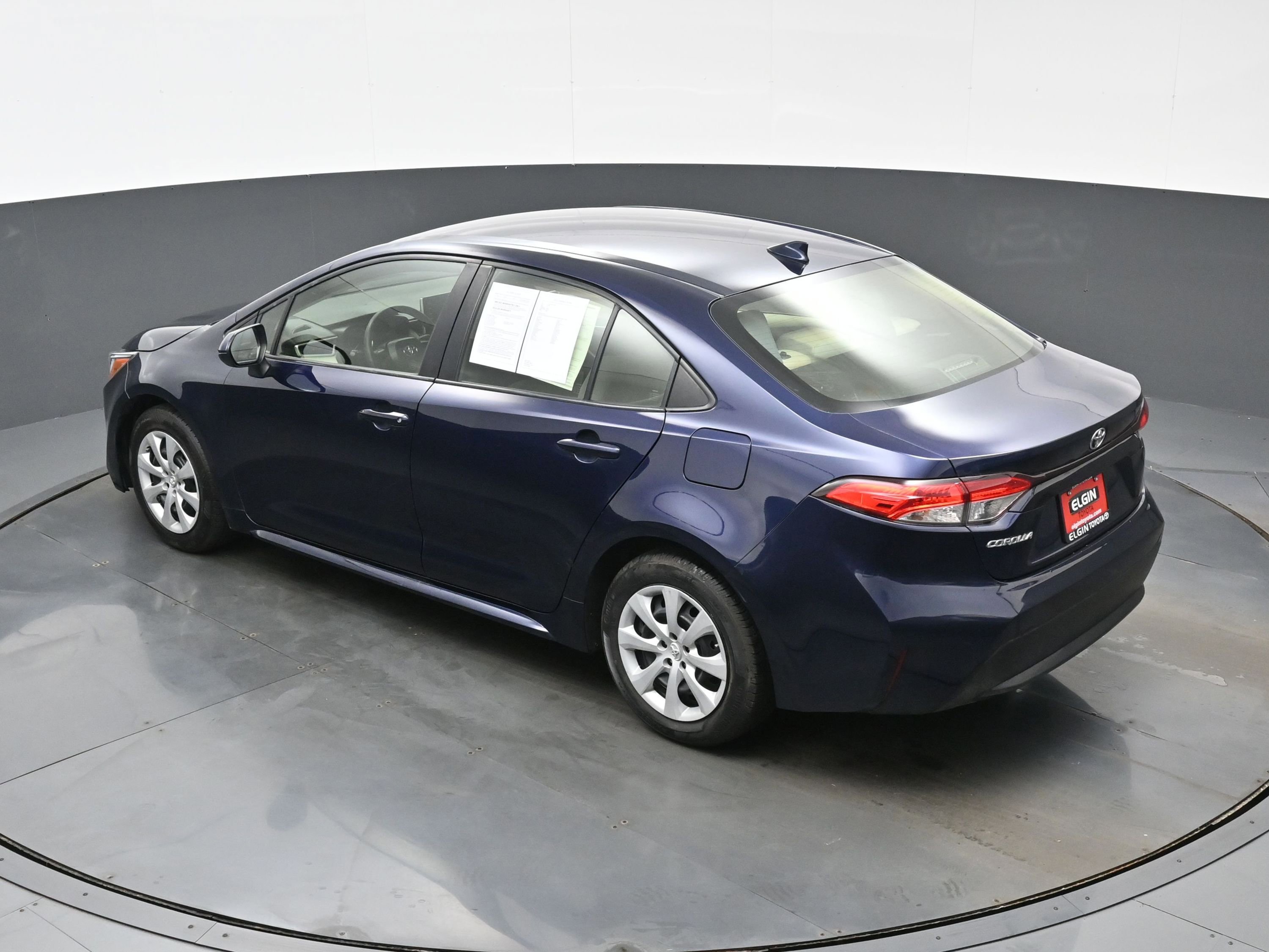 Used 2021 Toyota Corolla LE w/ Carpet Mat Package (TMS) image 36