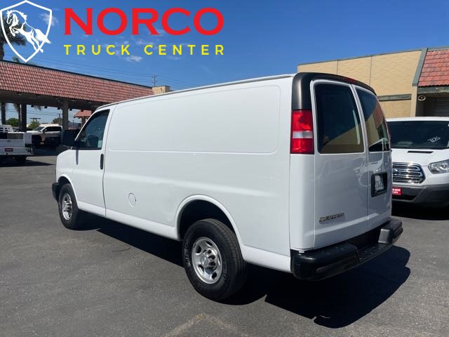 Used 2019 Chevrolet Express 2500 w/ Driver Convenience Package RWD image 13