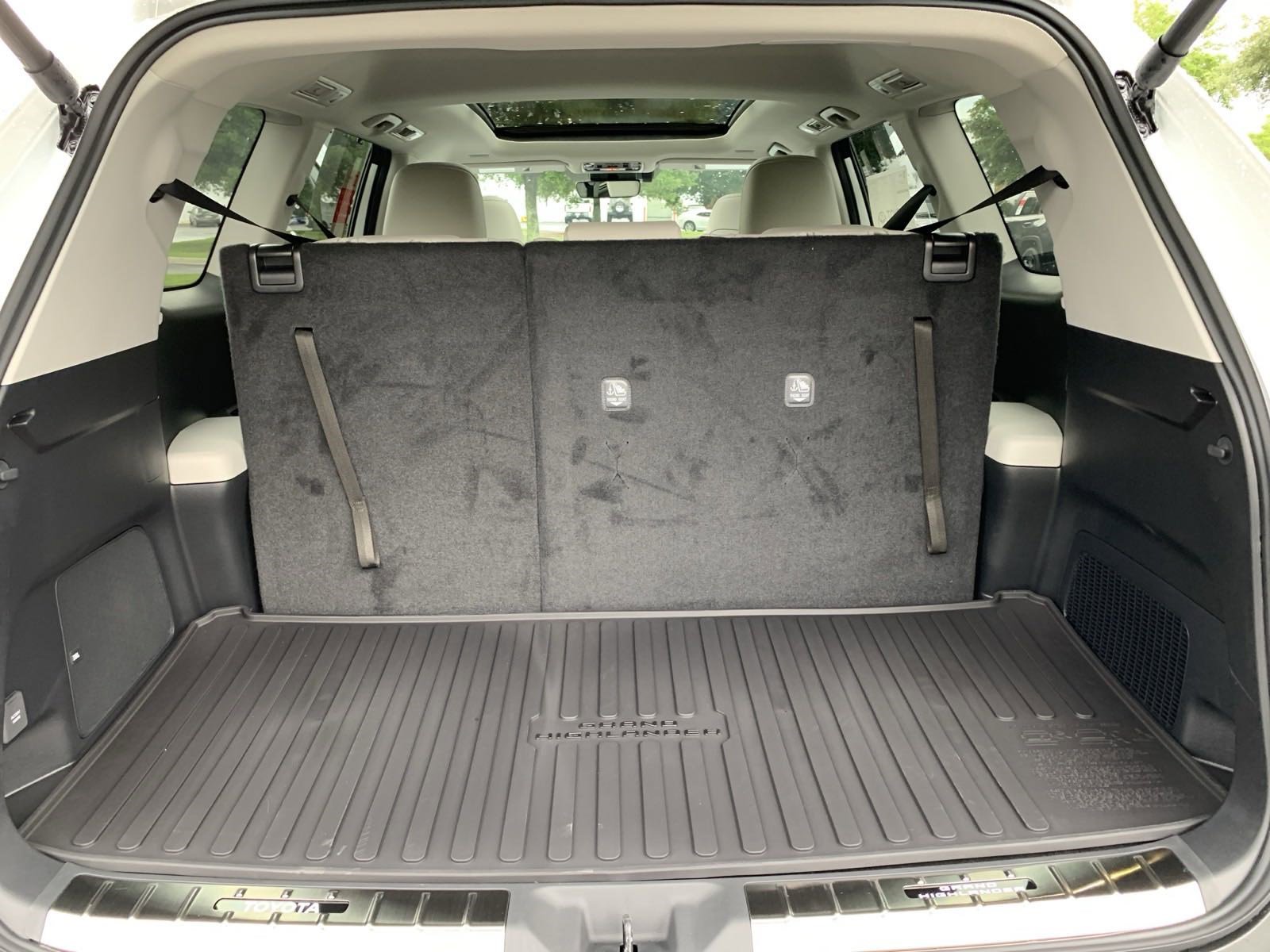 New 2024 Toyota Grand Highlander Limited image 45