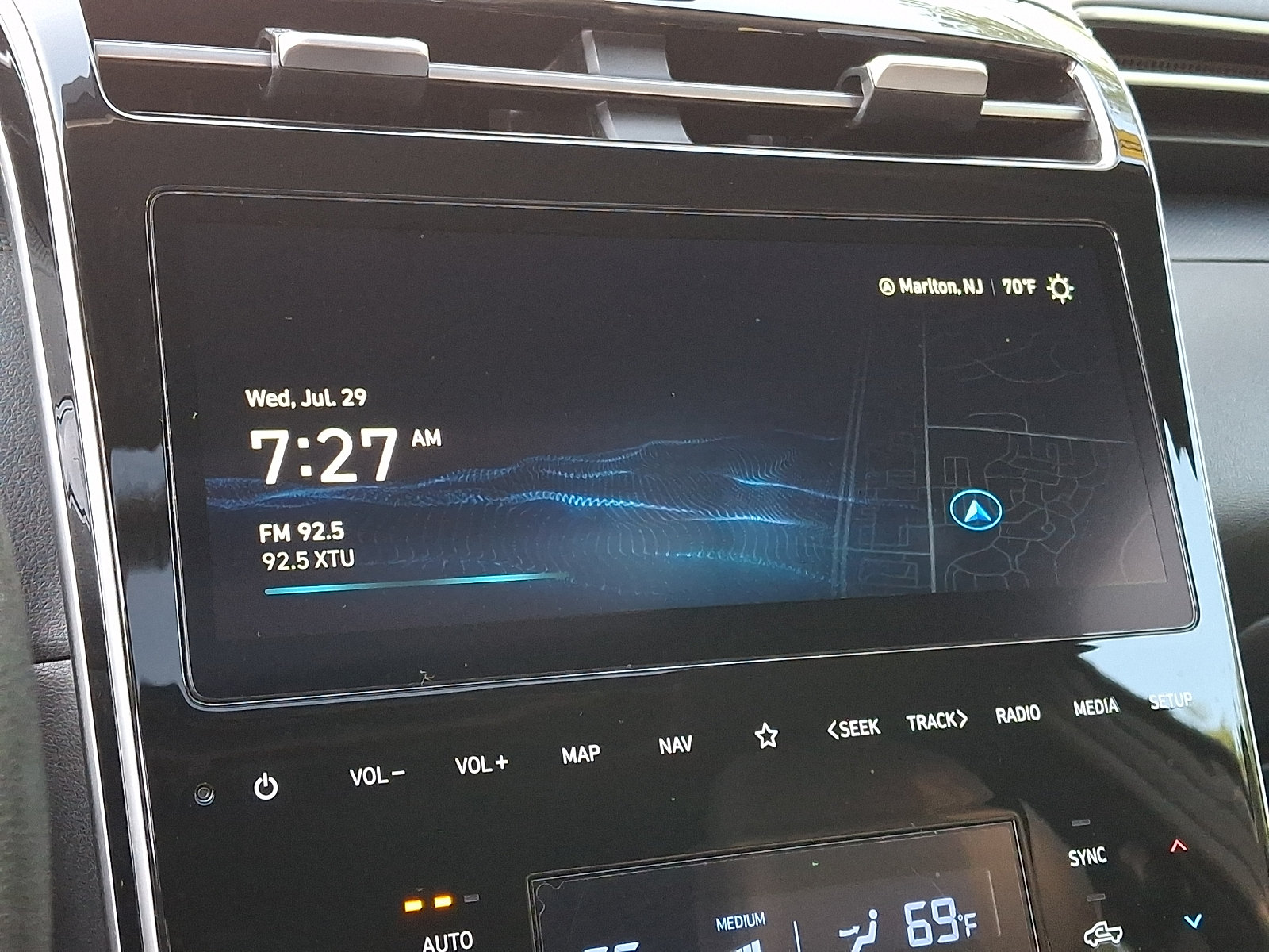 Certified 2024 Hyundai Santa Cruz Night AWD/4WD image 18