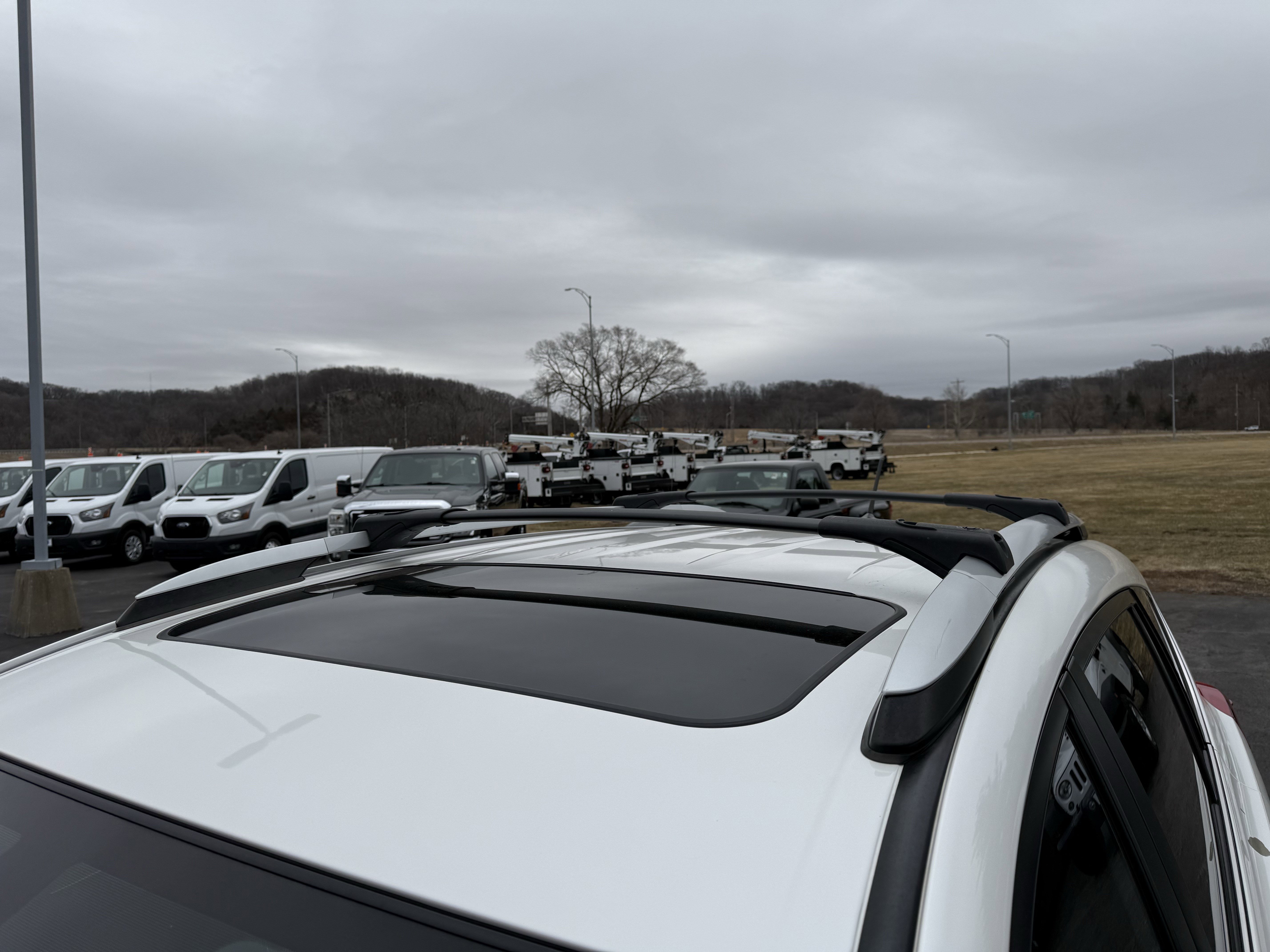 Used 2014 Toyota RAV4 Limited w/ Technology Package image 9