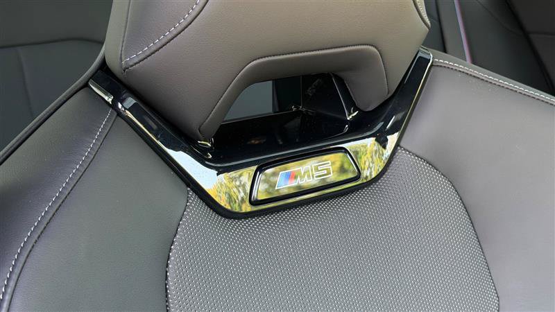 Used 2026 BMW M5 w/ Executive Package AWD/4WD image 55