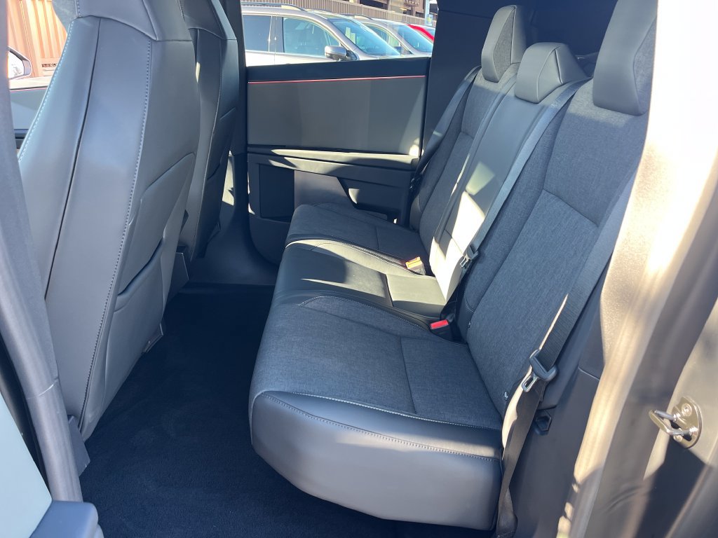 Used 2026 Tesla Cybertruck AWD Crew Cab image 26
