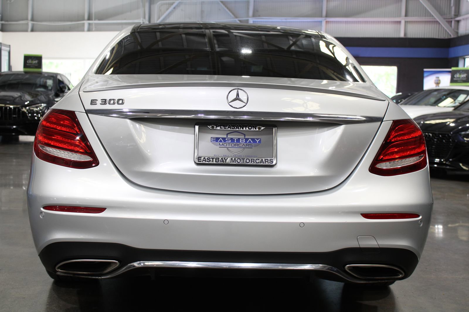 Used 2018 Mercedes-Benz E 300 image 11
