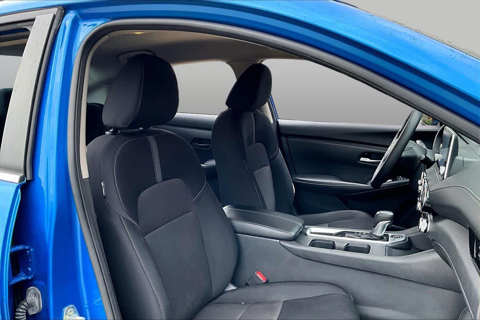 Certified 2024 Nissan Sentra SV FWD image 9