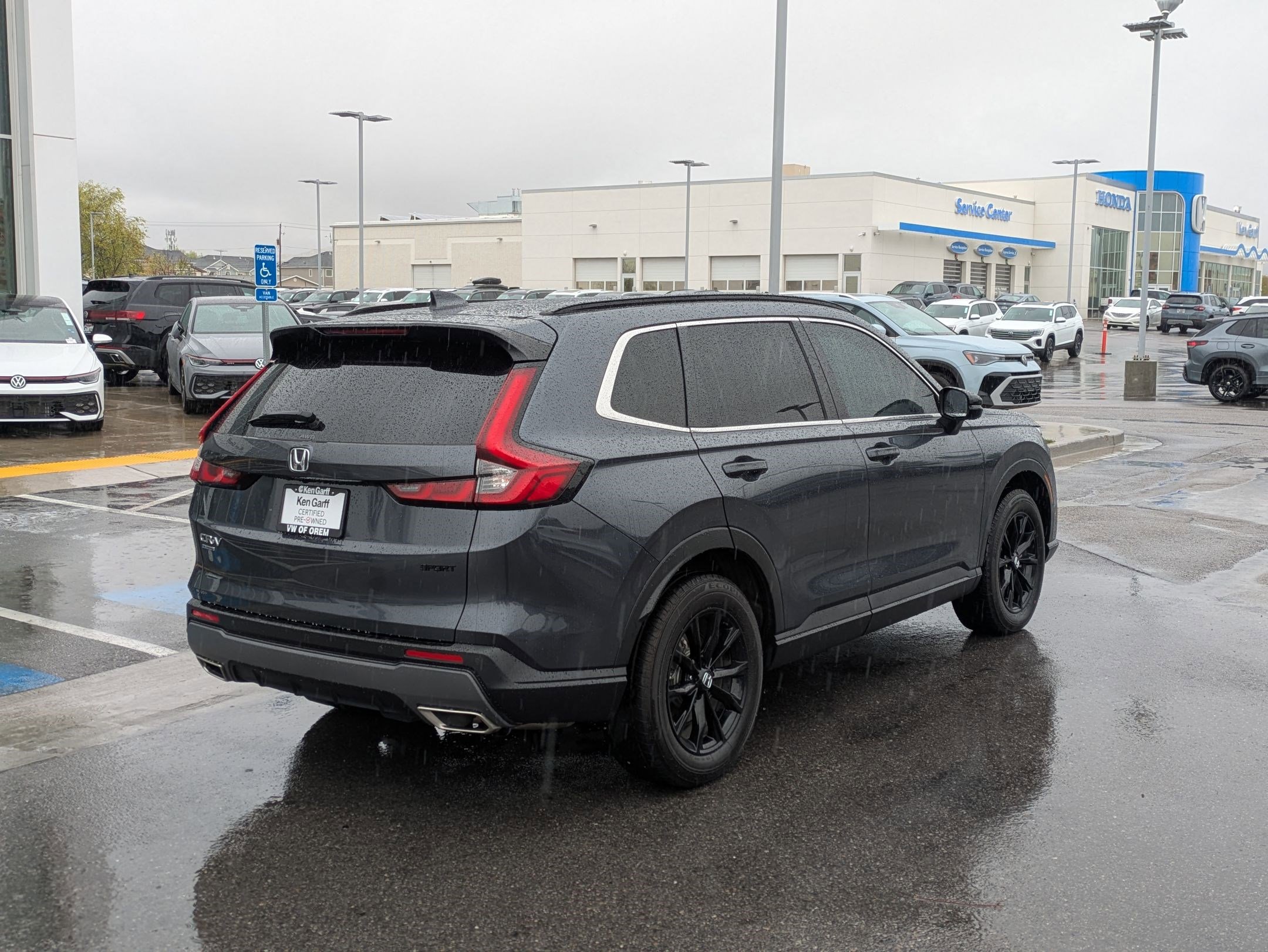 Used 2025 Honda CR-V Sport-L image 3