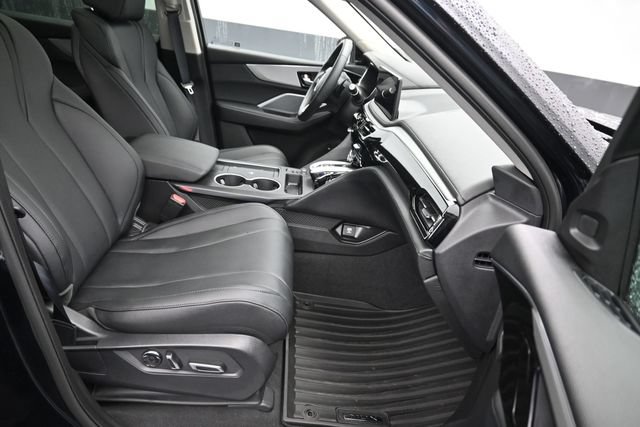 Used 2025 Acura MDX SH-AWD image 10