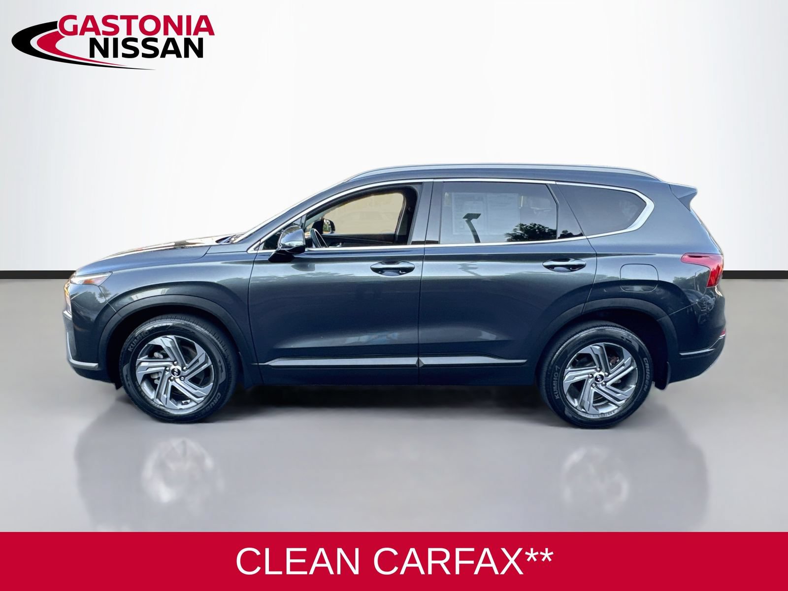 Used 2023 Hyundai Santa Fe SEL w/ Cargo Package FWD image 5