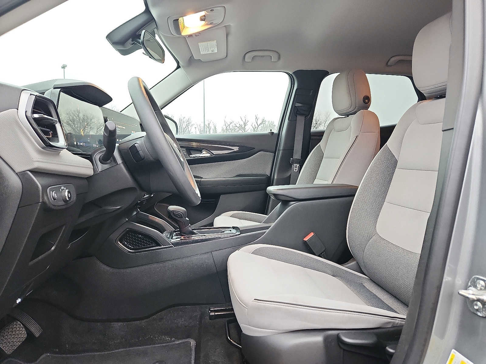 Used 2025 Chevrolet TrailBlazer LT image 13