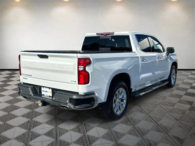 Used 2021 Chevrolet Silverado 1500 LTZ w/ LTZ Premium Package AWD/4WD image 5