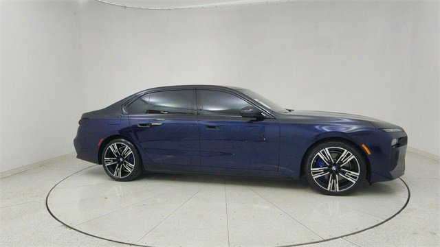 Used 2023 BMW i7 xDrive60 image 65