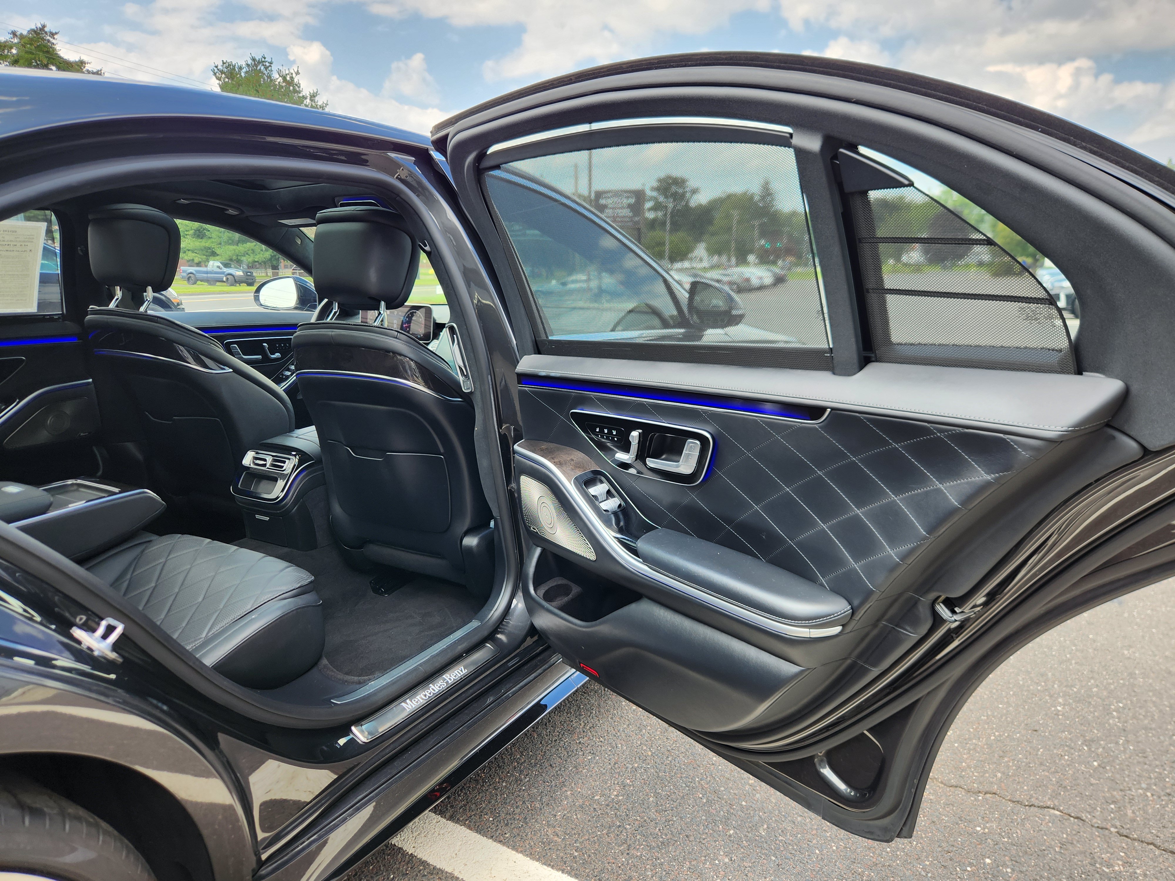 Used 2021 Mercedes-Benz S 580 4MATIC Sedan w/ AMG Line image 26