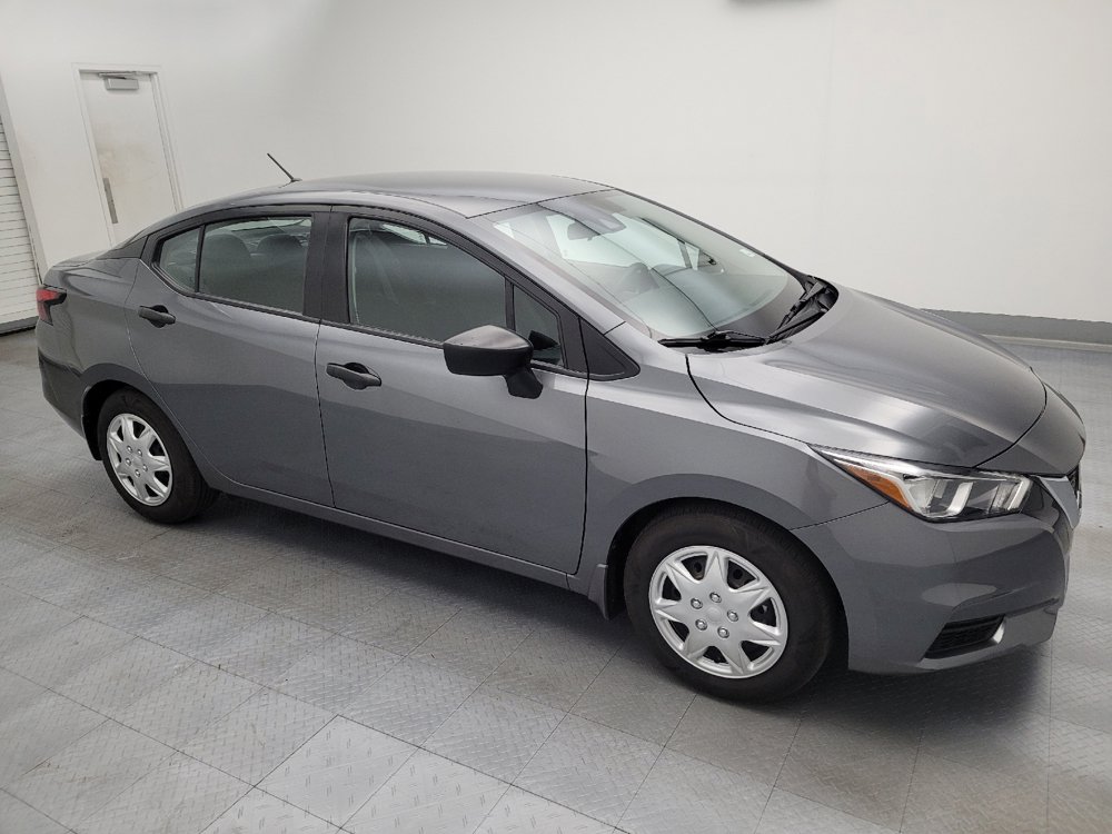 Used 2021 Nissan Versa S FWD image 11