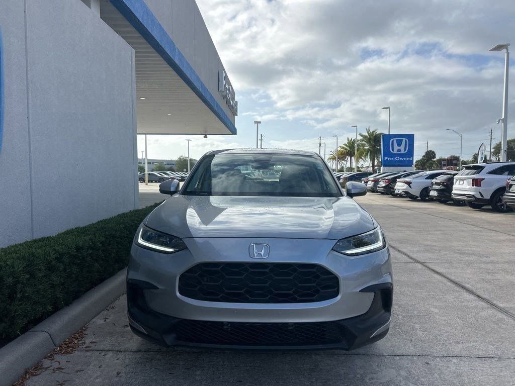 Certified 2024 Honda HR-V LX image 2