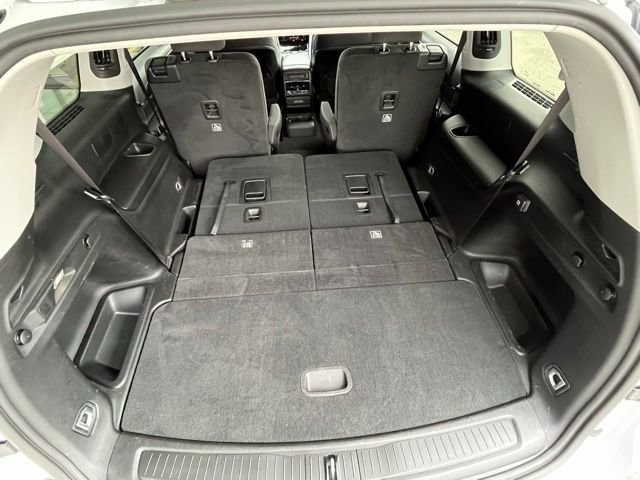 Used 2023 Jeep Grand Cherokee L Laredo image 28