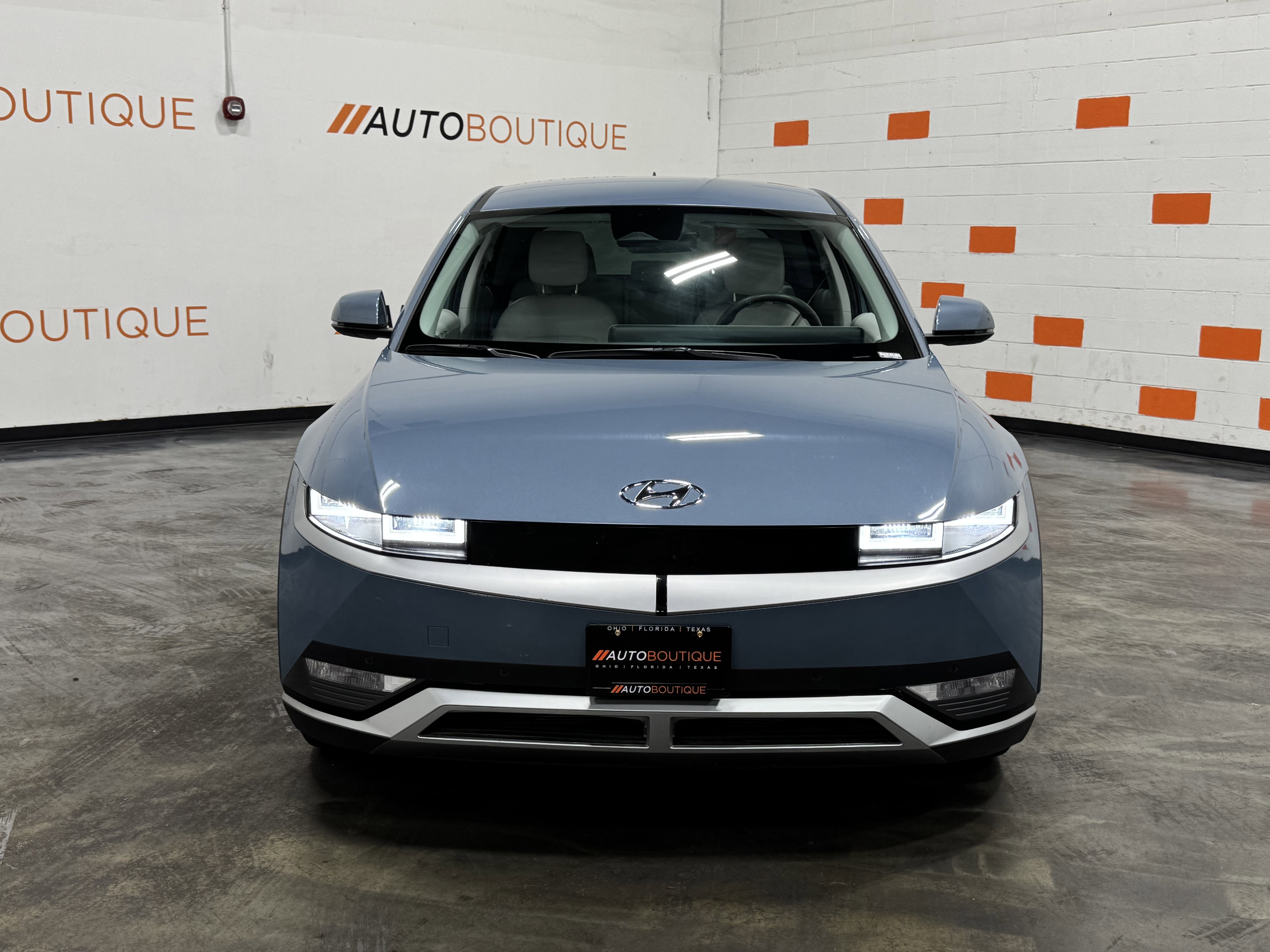 Used 2023 Hyundai Ioniq 5 SEL image 3