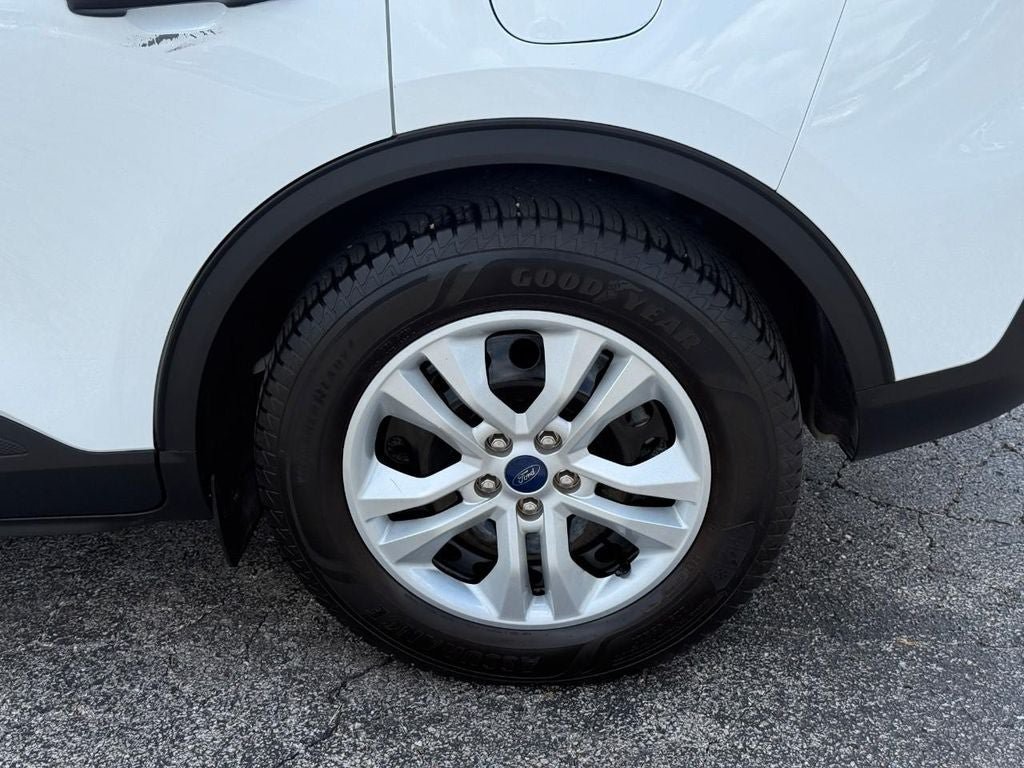 Used 2022 Ford Escape S FWD image 6