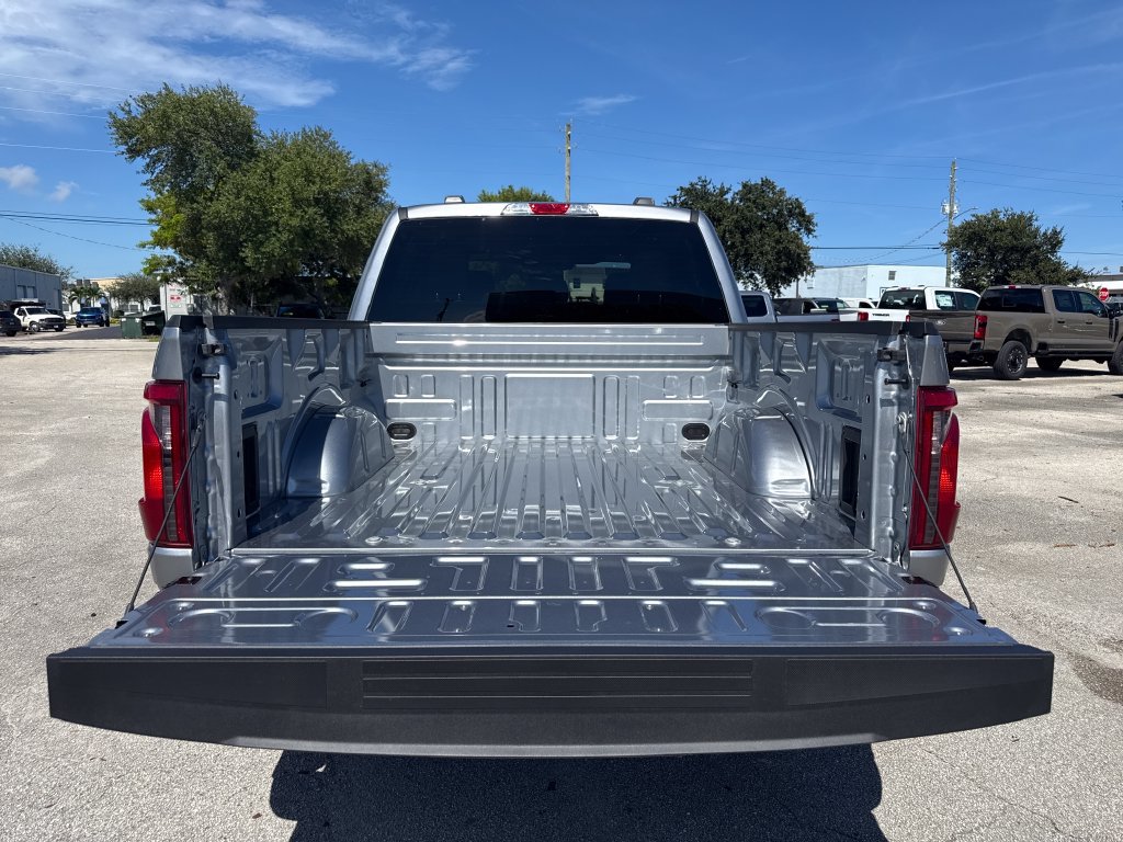 New 2026 Ford F150 STX w/ Equipment Group 200A RWD image 17