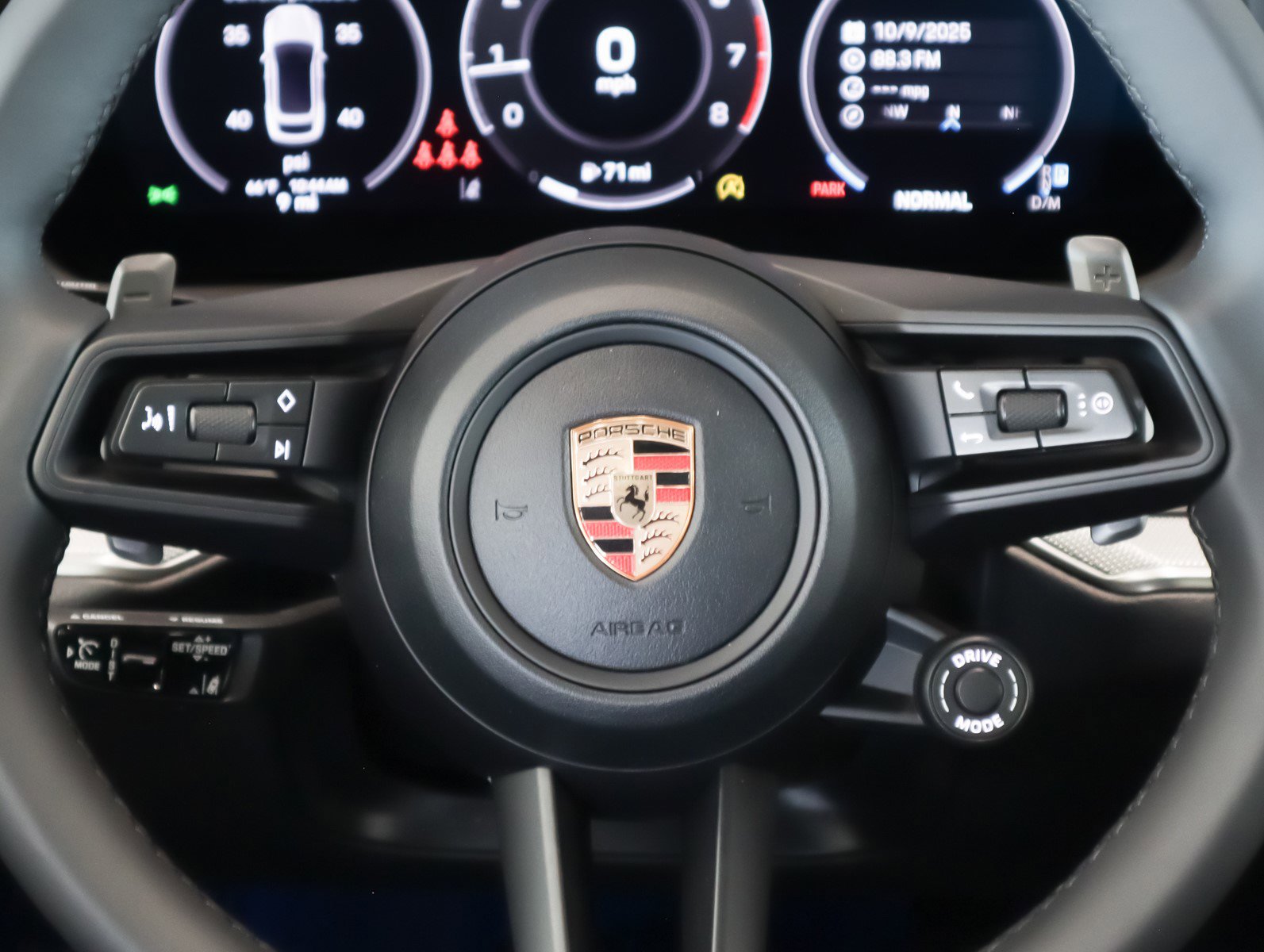 New 2026 Porsche Cayenne Coupe image 16