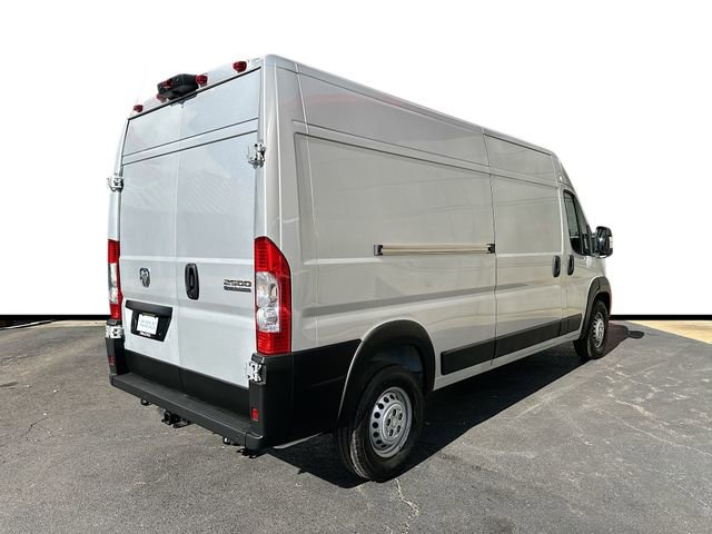 Used 2024 RAM ProMaster 2500 w/ Premium Convenience Group image 7