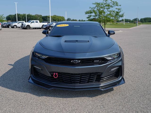 Used 2022 Chevrolet Camaro SS RWD image 2