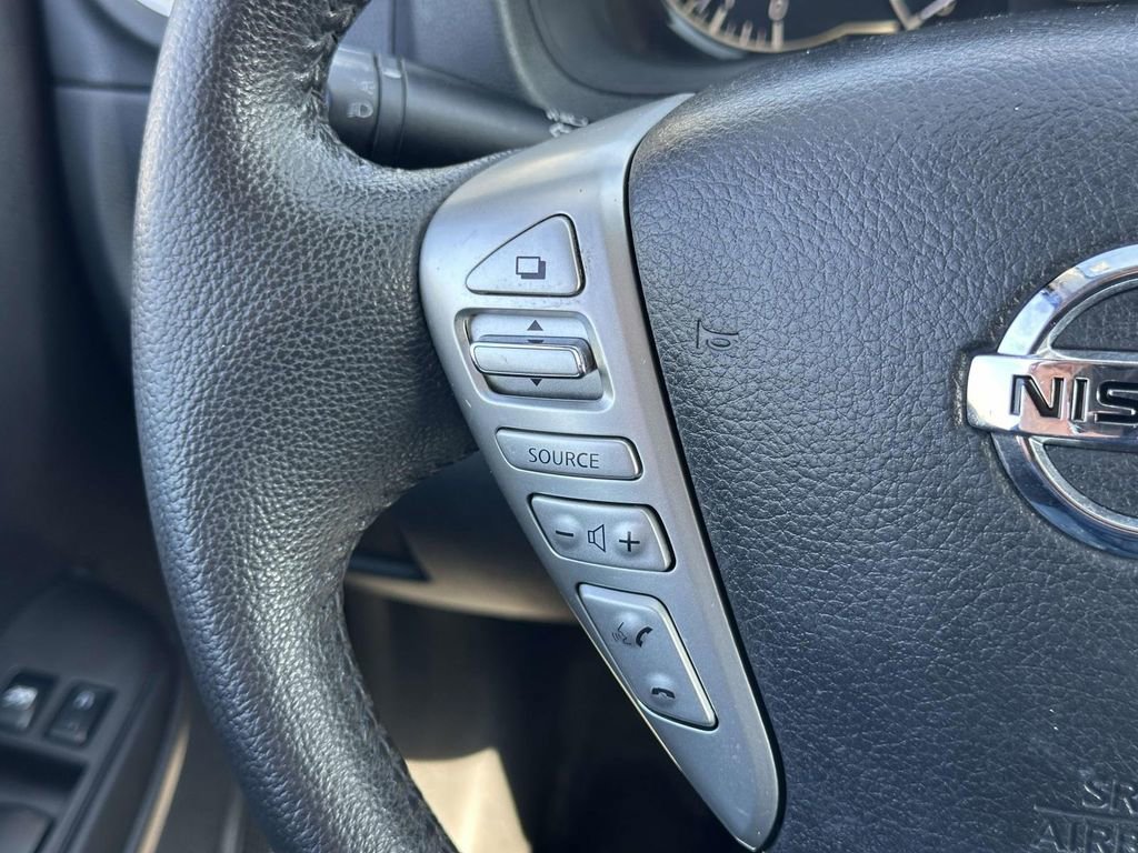 Used 2015 Nissan Versa Note SV image 24