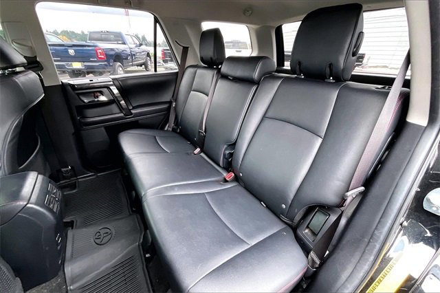 Used 2019 Toyota 4Runner TRD Off-Road Premium image 24