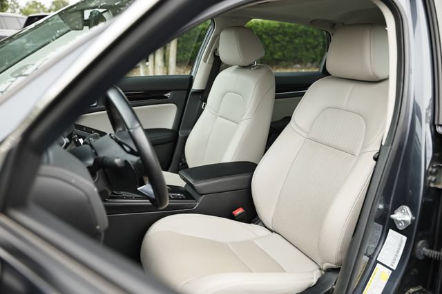 Used 2023 Honda Civic Touring image 20