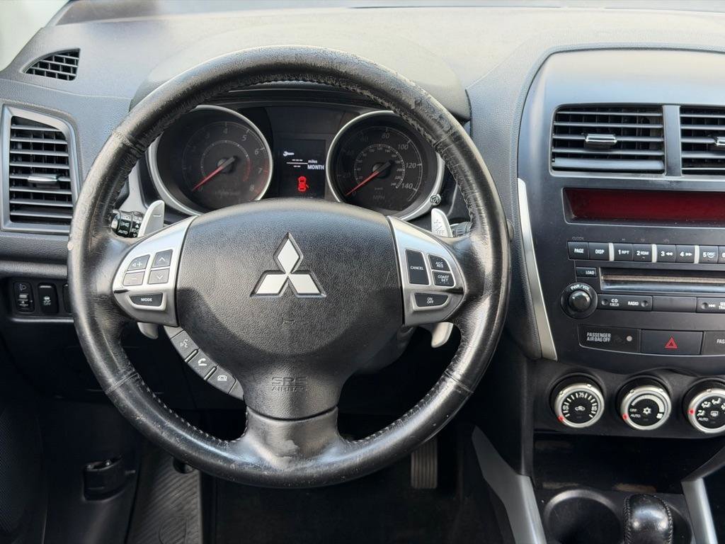 Used 2011 Mitsubishi Outlander Sport SE FWD image 18