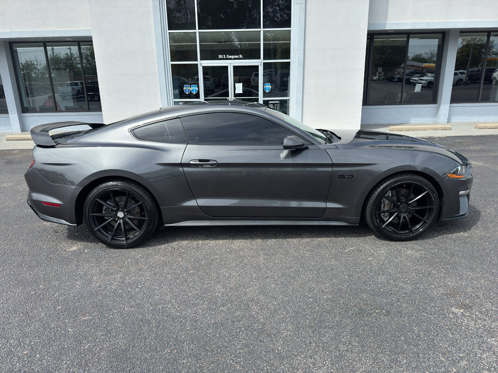 Used 2019 Ford Mustang GT image 2