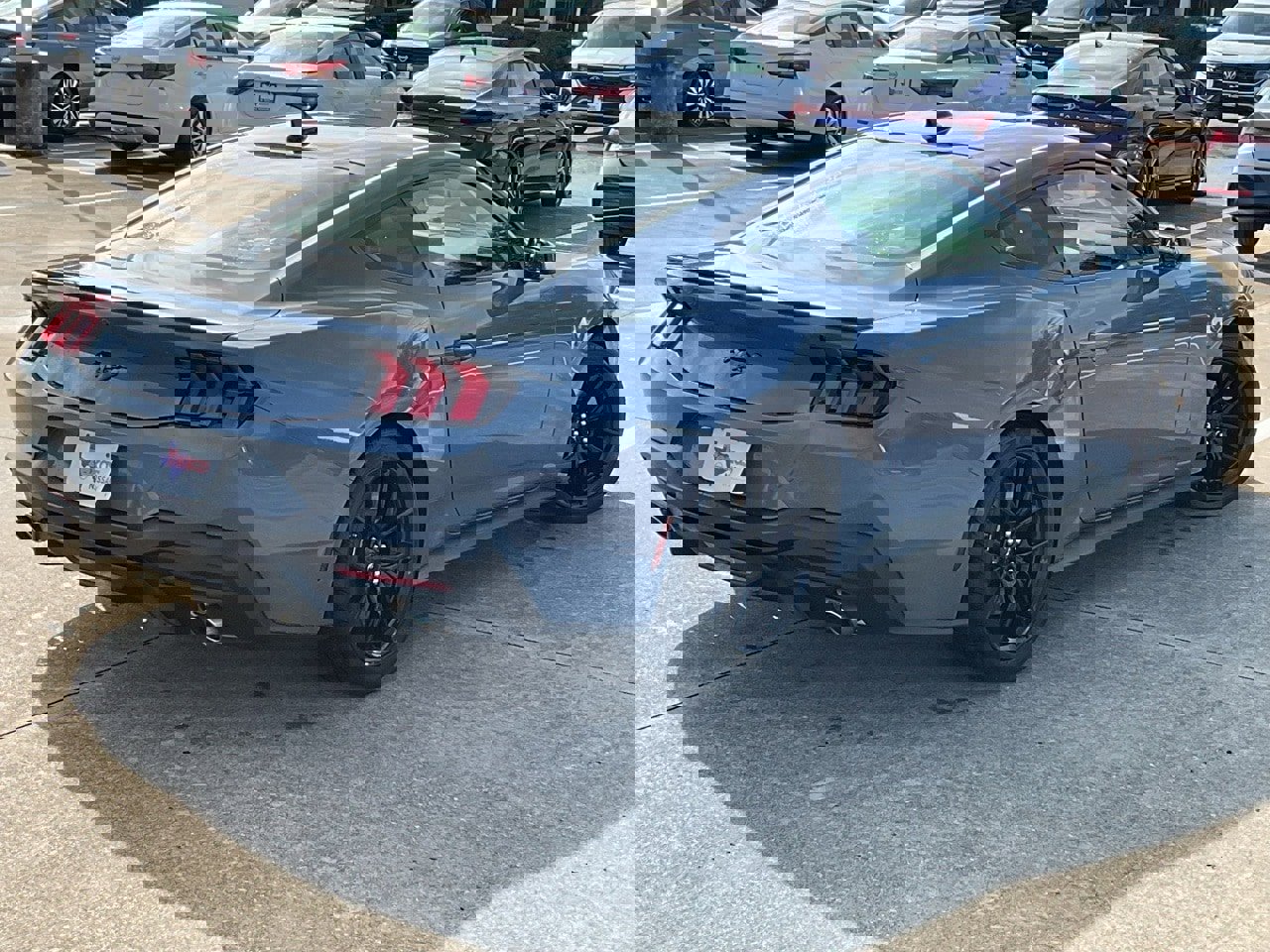 Used 2025 Ford Mustang Coupe image 6