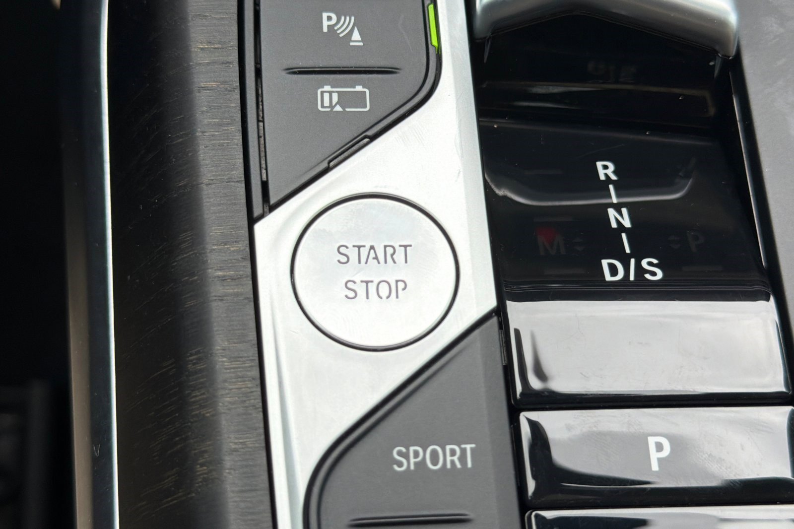 Certified 2023 BMW 330e w/ Parking Assistance Package image 28