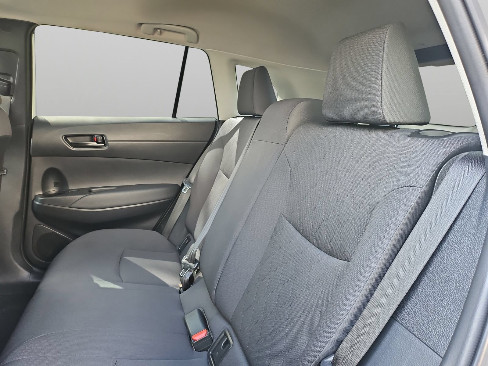 Used 2024 Toyota Corolla Cross LE w/ Moonroof Package FWD image 43