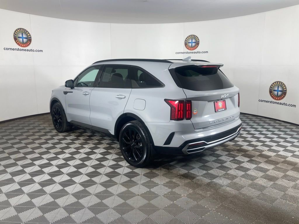 Certified 2022 Kia Sorento SX image 22