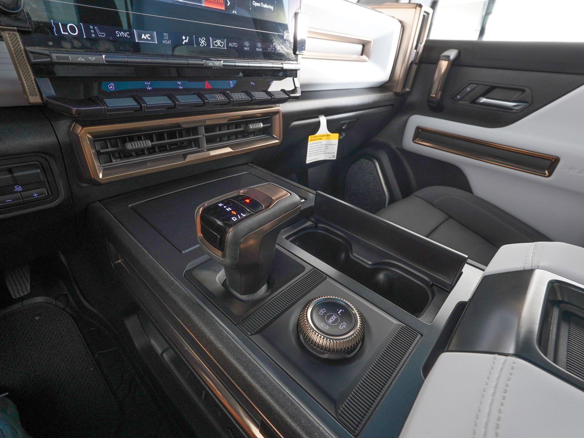 Used 2024 GMC Hummer EV 3X w/ Omega Edition image 23