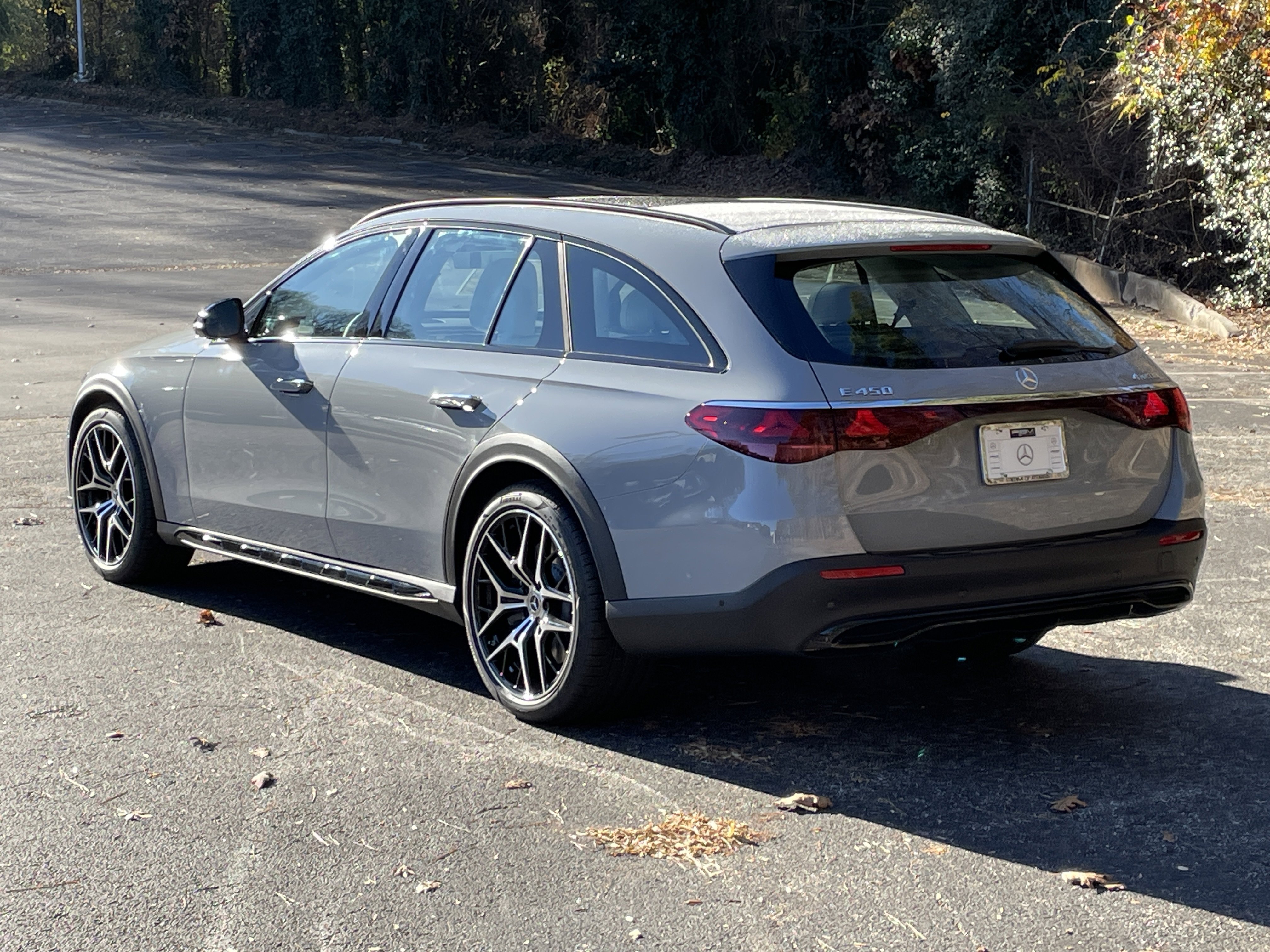 New 2026 Mercedes-Benz E 450 4MATIC All-Terrain Wagon image 13