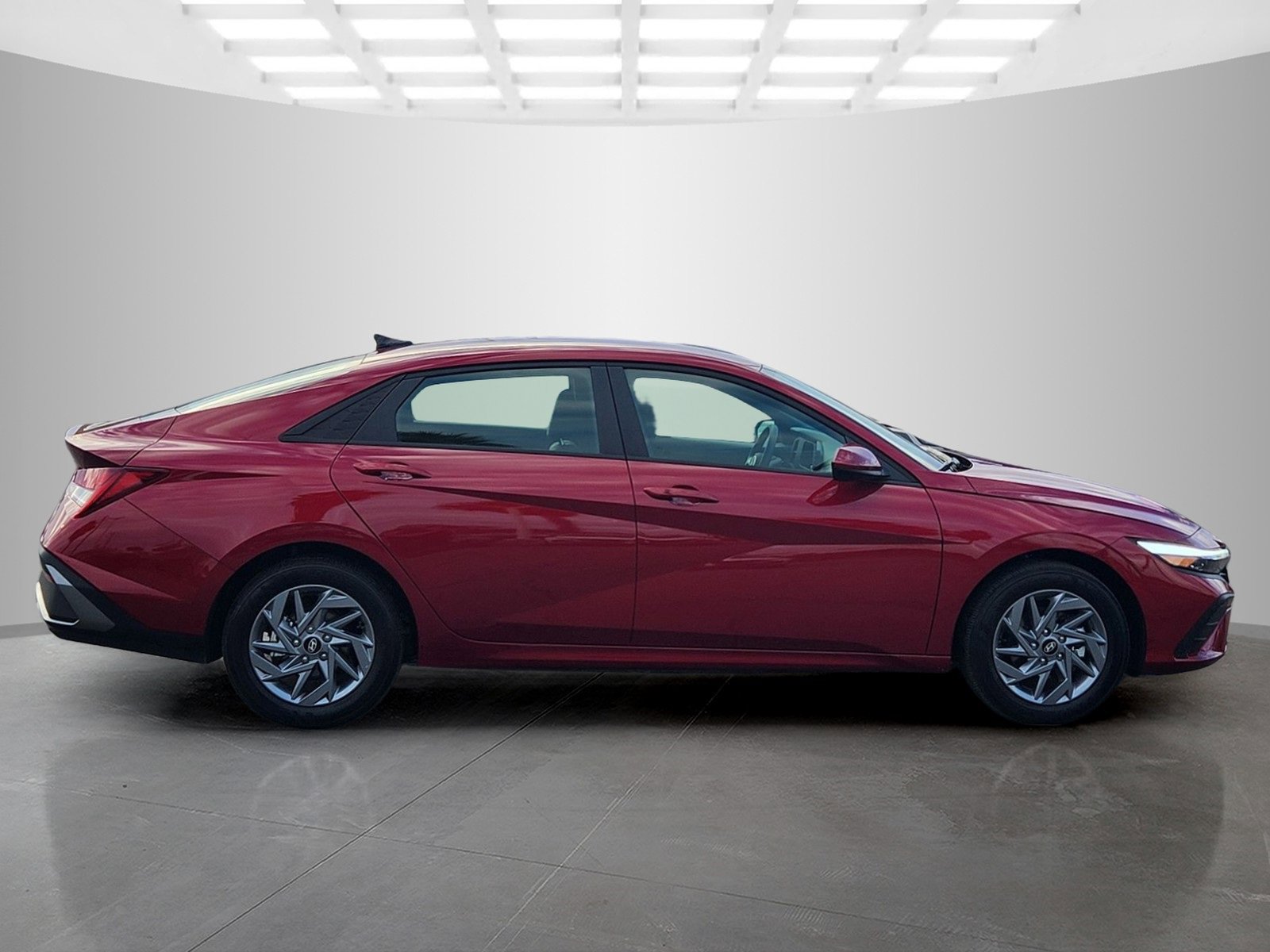 Certified 2025 Hyundai Elantra Blue image 11