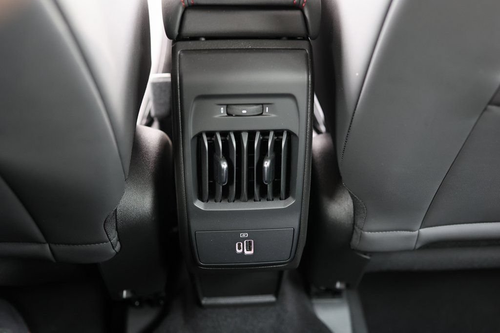 Used 2024 Dodge Hornet GT Plus w/ GT Blacktop Package AWD/4WD image 40