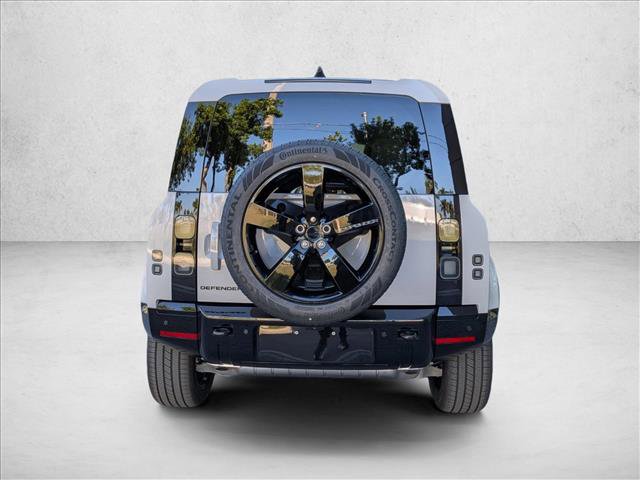 New 2026 Land Rover Defender 110 X-Dynamic SE image 7